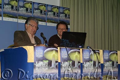 Juan Antonio Valle, Presidente de la Micológica Mairei y el conferenciante Juan Manuel Fornell